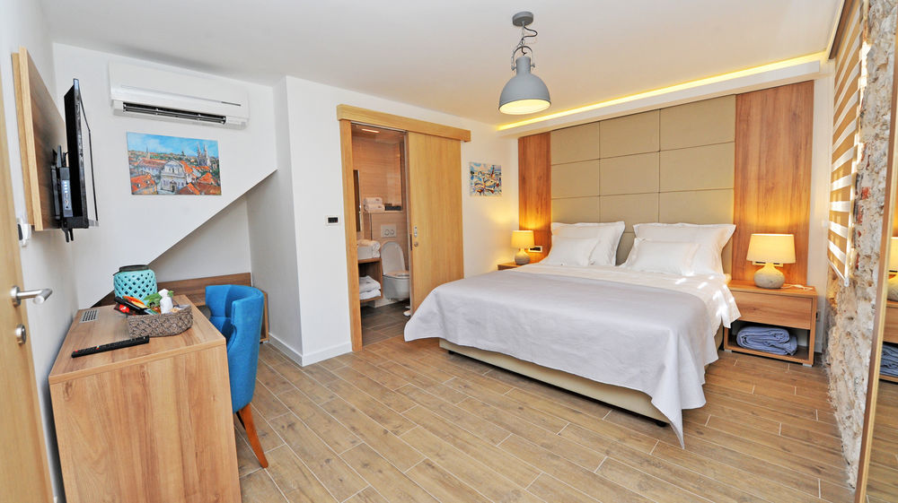 Ibella Boutique Rooms Split Buitenkant foto